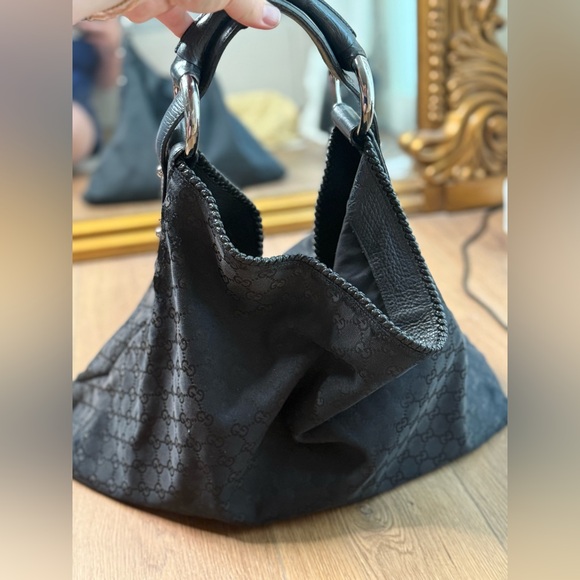 GUCCI Black GG Canvas Large Horsebit Hobo Bag Worn - Picture 1 of 17